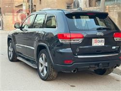 جیپ گراند شیرۆکی